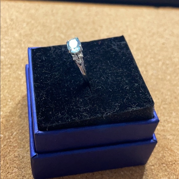 Lia Sophia ring 6 - Picture 2 of 4